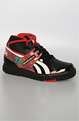 REE Reebok
The Pump Omni Lite Sneaker in Black & Neon REE Reebok
The Pump Omni Lite Sneaker in Black & Neon