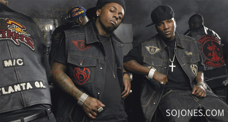 8732 clothing young jeezy and lil-wayne An 8732 ad with Young Jeezy and Lil' Wayne.