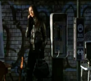 AliciaJacket.02 Alicia Keys sporting a MadeMe jacket in her "Like" video.